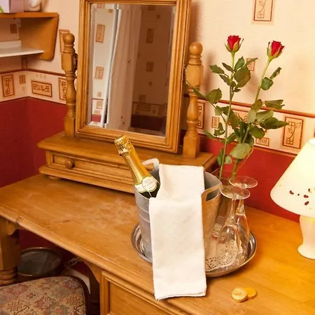 The Fat Lamb Country And Nature Reserve بيت ريفي رافينستونديل